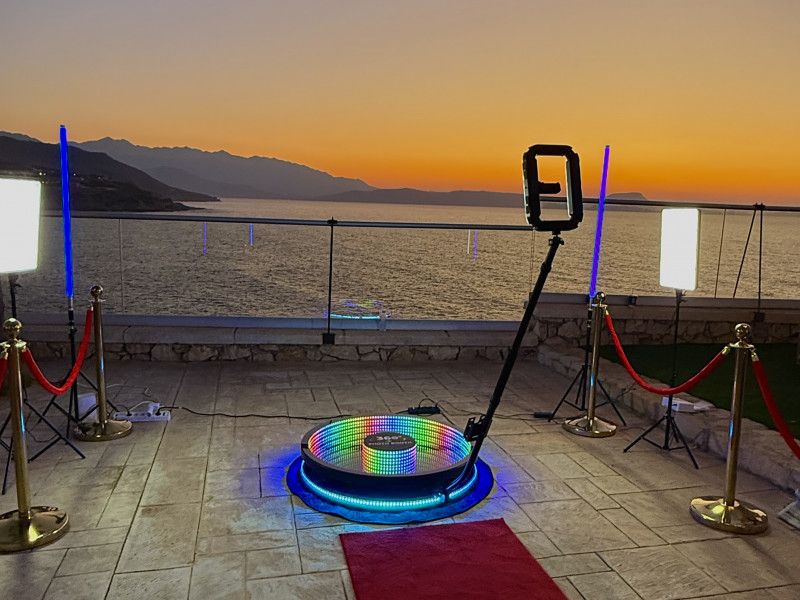 360-glow-booth-rethymno