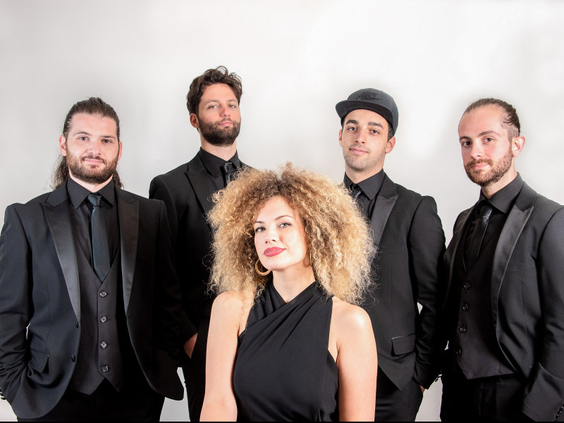 black-label-band