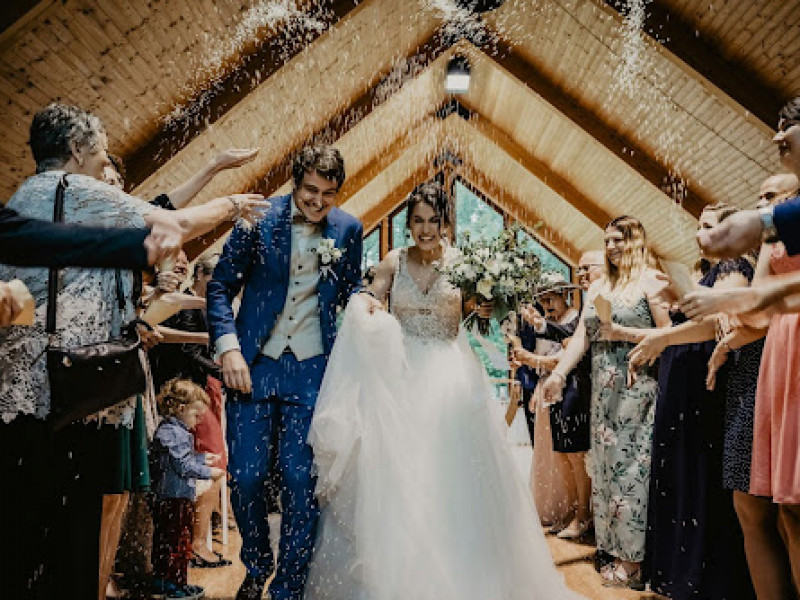 luxury-wedding-experiences-whats-worth-splurging-on-for-your-big-day