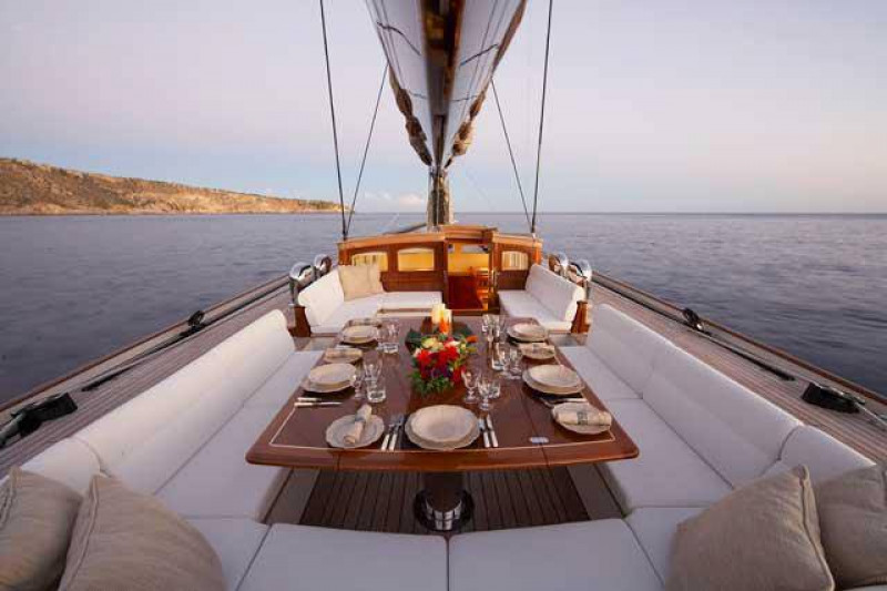 flying-pig-ibiza