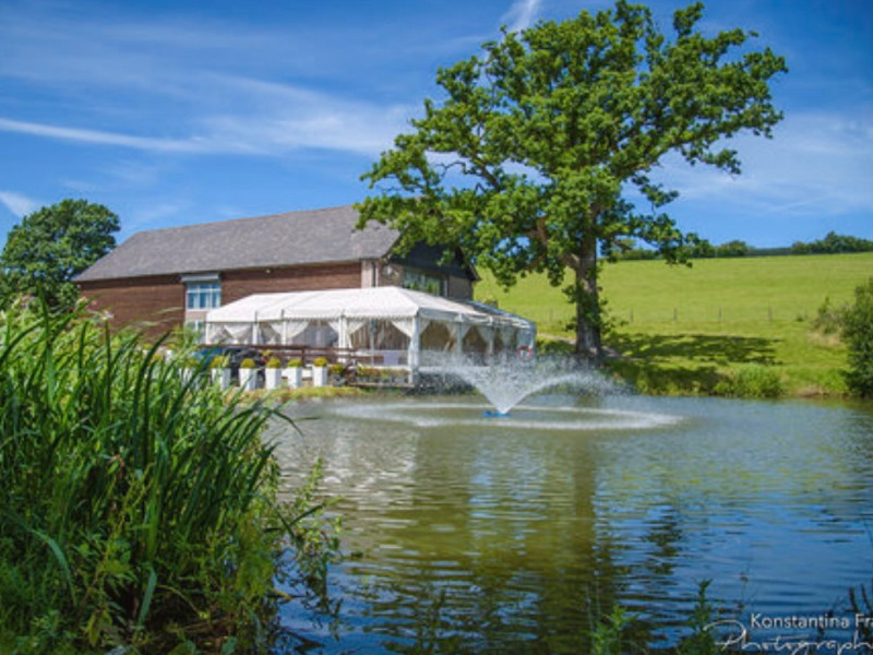 lakeside-venue