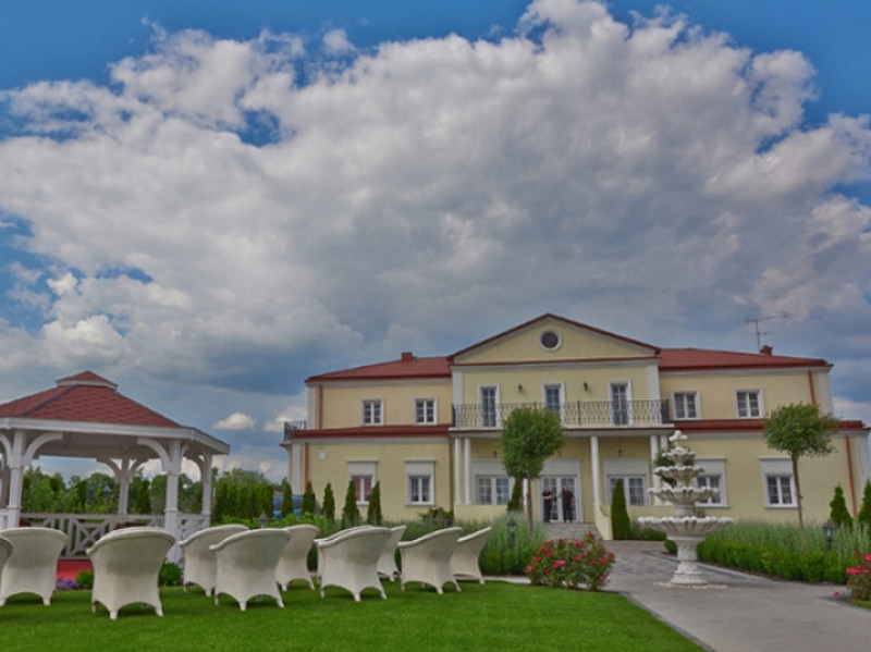 lavender-palace-lawendowy-palacyk