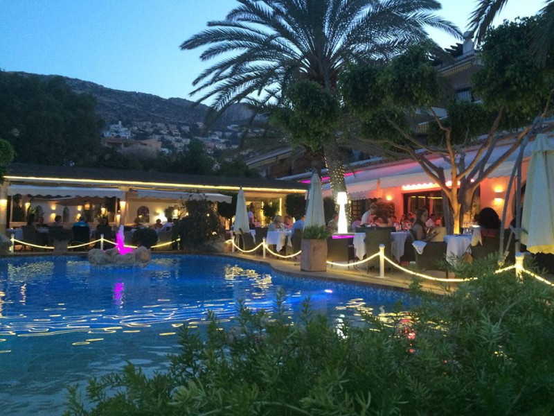 restaurante-puerto-blanco