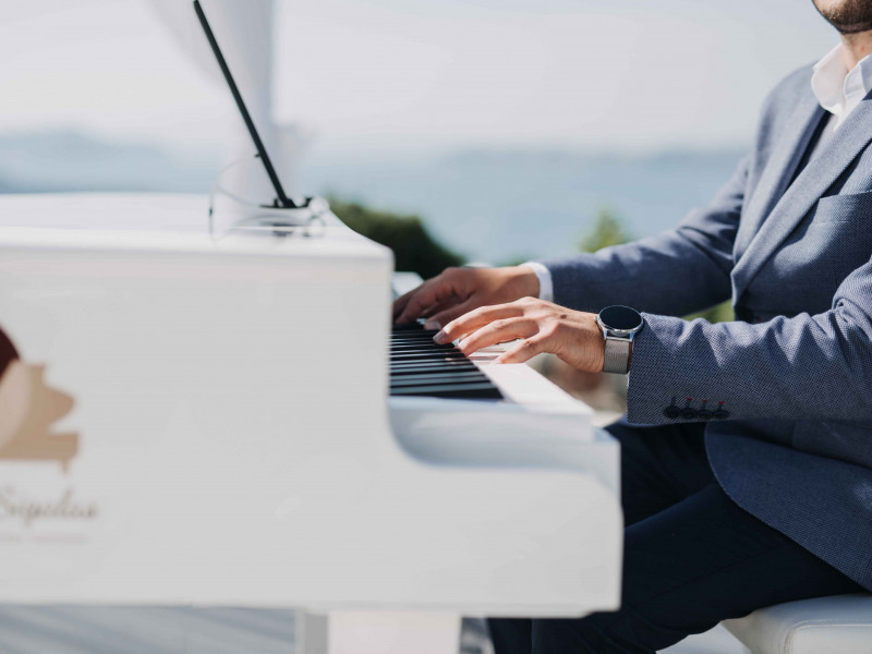sunset-piano-notes