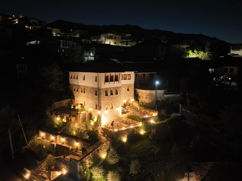 the-stone-sky-hotel