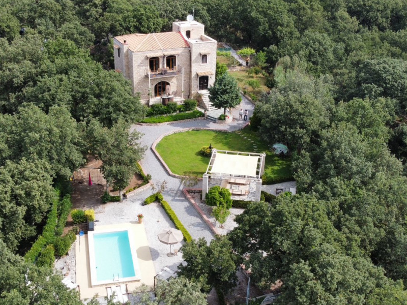 villa-ermis-the-cretan-castello
