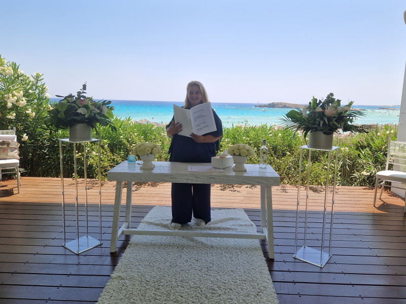 wedding-celebrant-cyprus